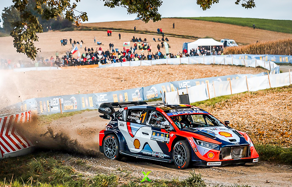 WRC: Ogier marca el ritmo en el arranque del Rally de Europa Central dsc 0 (1)